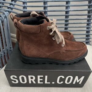 Sorel youth boots